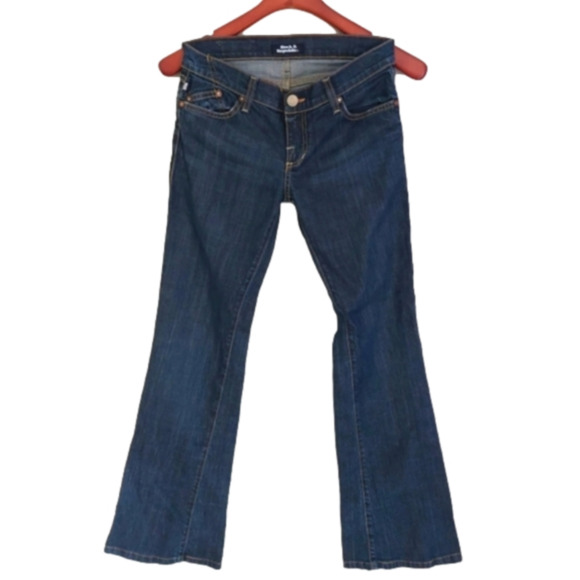 Rock & Republic Y2K Dark Wash Blue Wide Boot Leg 70' vibes Low Rise Jeans Sz. 26 - Picture 1 of 11